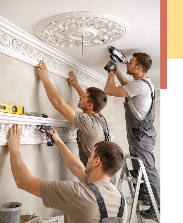 Монтаж лепнины на потолок в Моршанске от 3323 руб. быстро и недорого | ОТДЕЛОЧНИК-Мрш